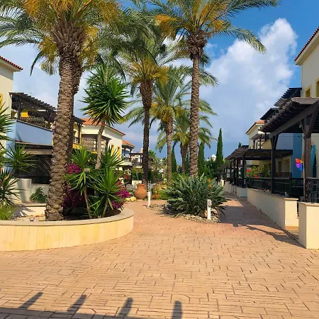 Aphrodite Gardens * Paphos